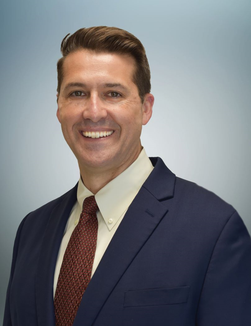 Headshot of Thomas E. Varney